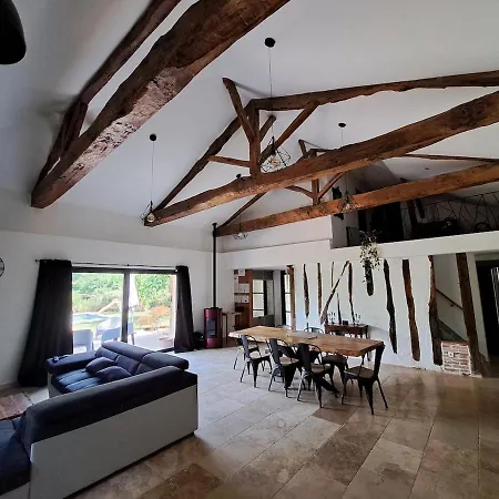 Maison Au Calme Сasa de vacaciones