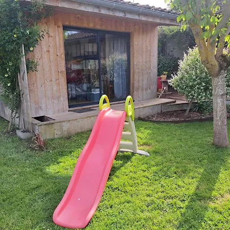 Maison Au Calme Holiday home *