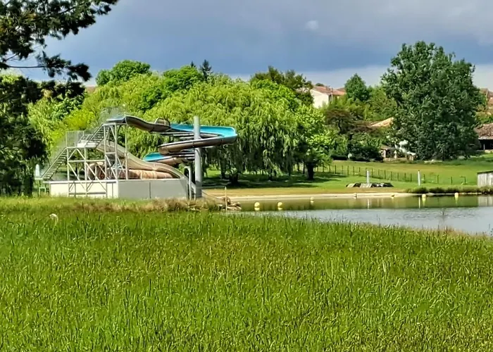 Maison Au Calme Vakantiehuis *